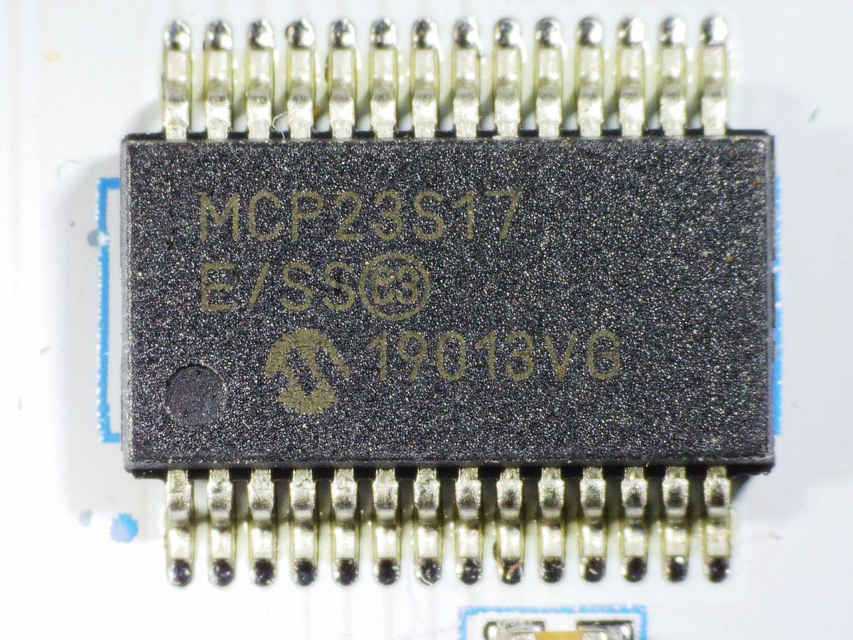 Microchip MCP23S17 SPI GPIO expander. Handles the hall effect sensor matrix.